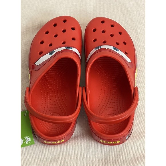 Crocs Unisex-Adult Disney Pixar Cars Lightning McQueen Clog M7 W9 - No Lights main image 4